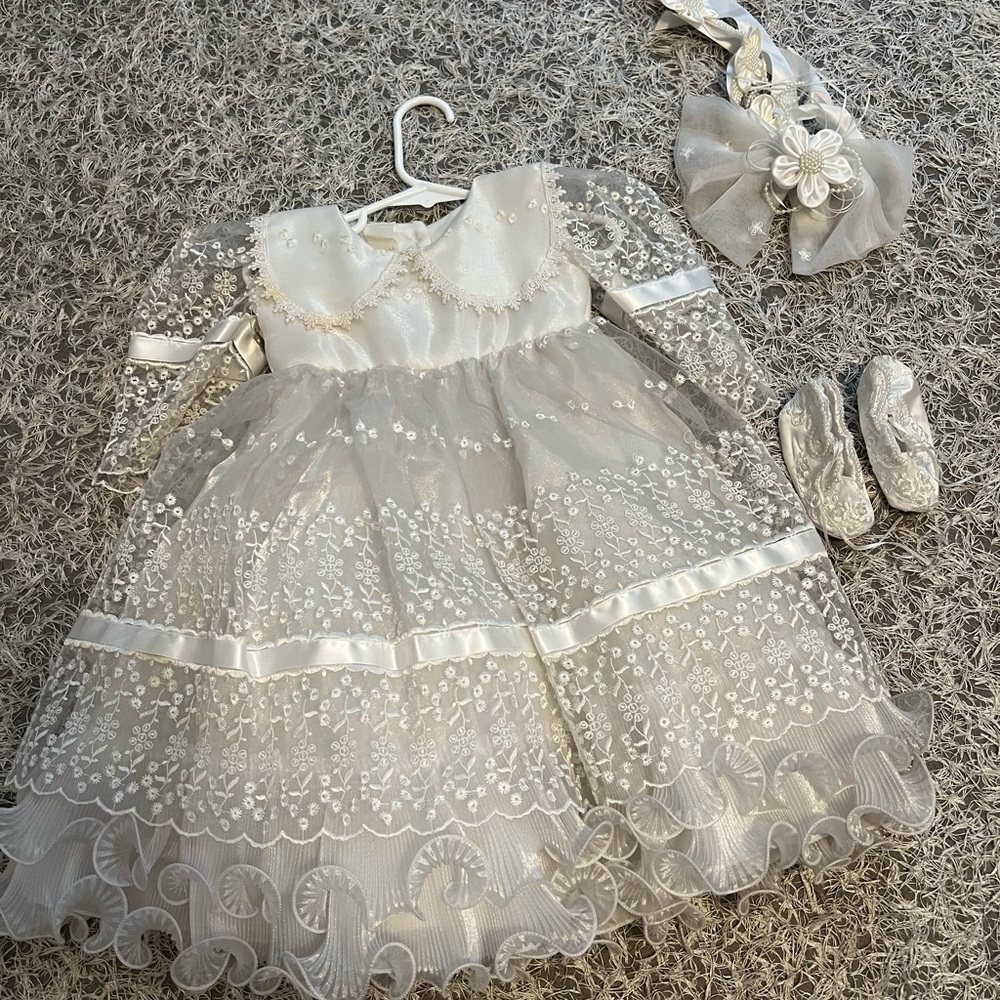 Vintage White Lace Baby Christening Baptism Dress Size 1 Year w Shoes and Bow